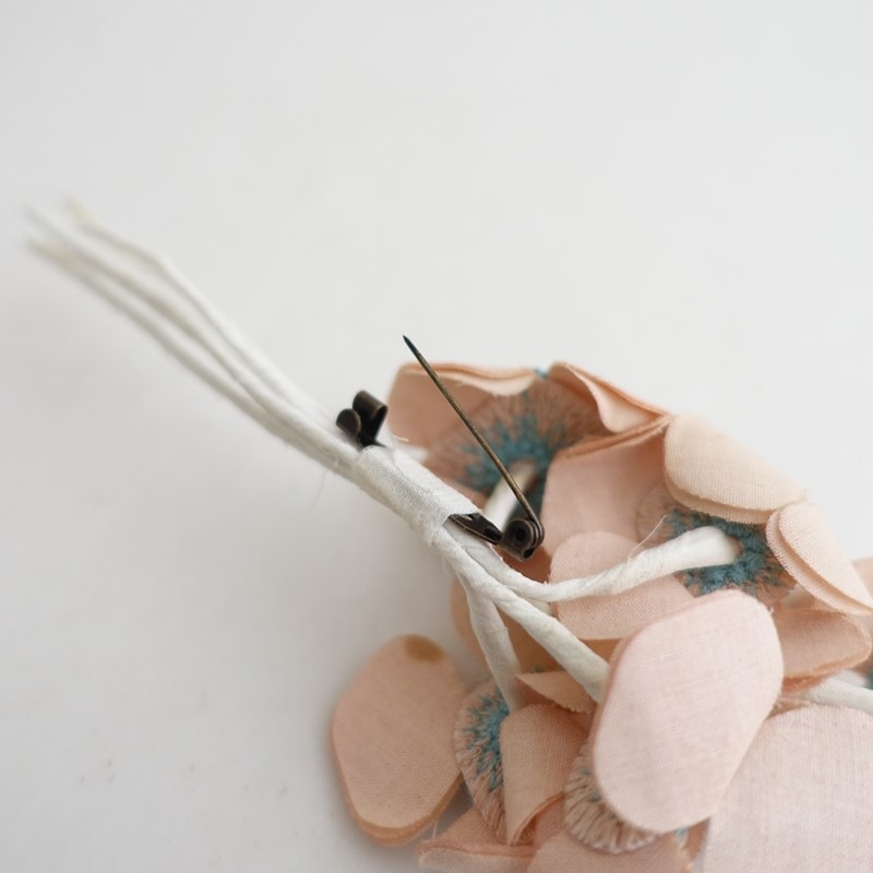 mina perhonen] Flower Corsage | Japan Finds