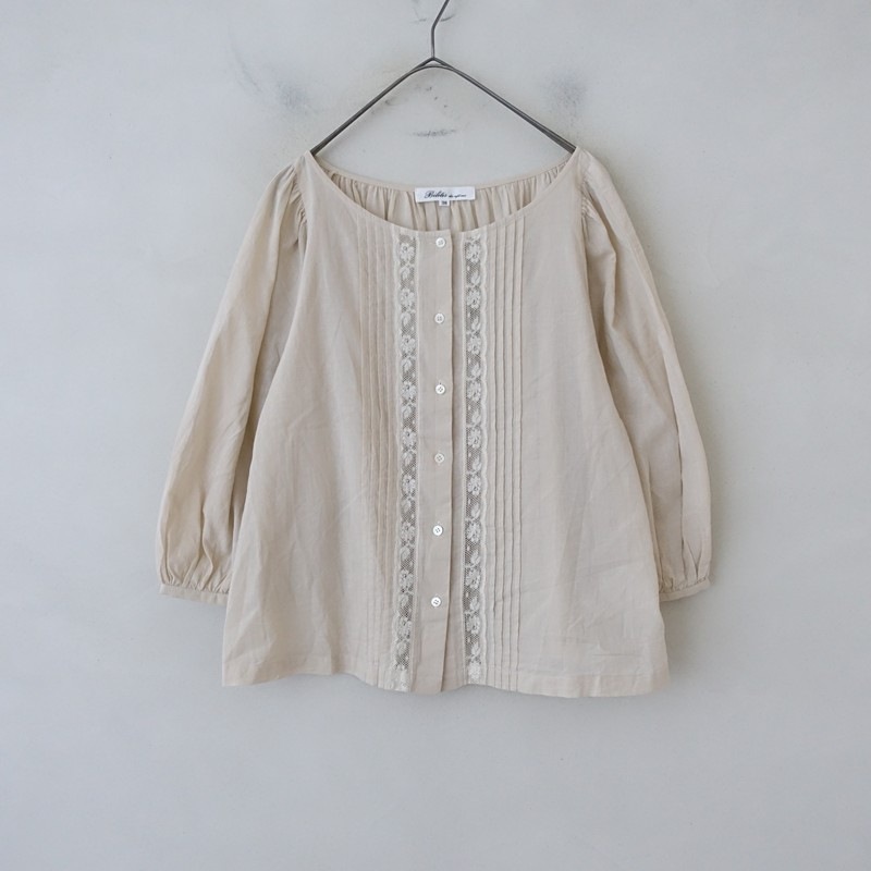 Bilitis dix-sept ans] [Cotton] [36] Cotton Lace Pintuck Blouse