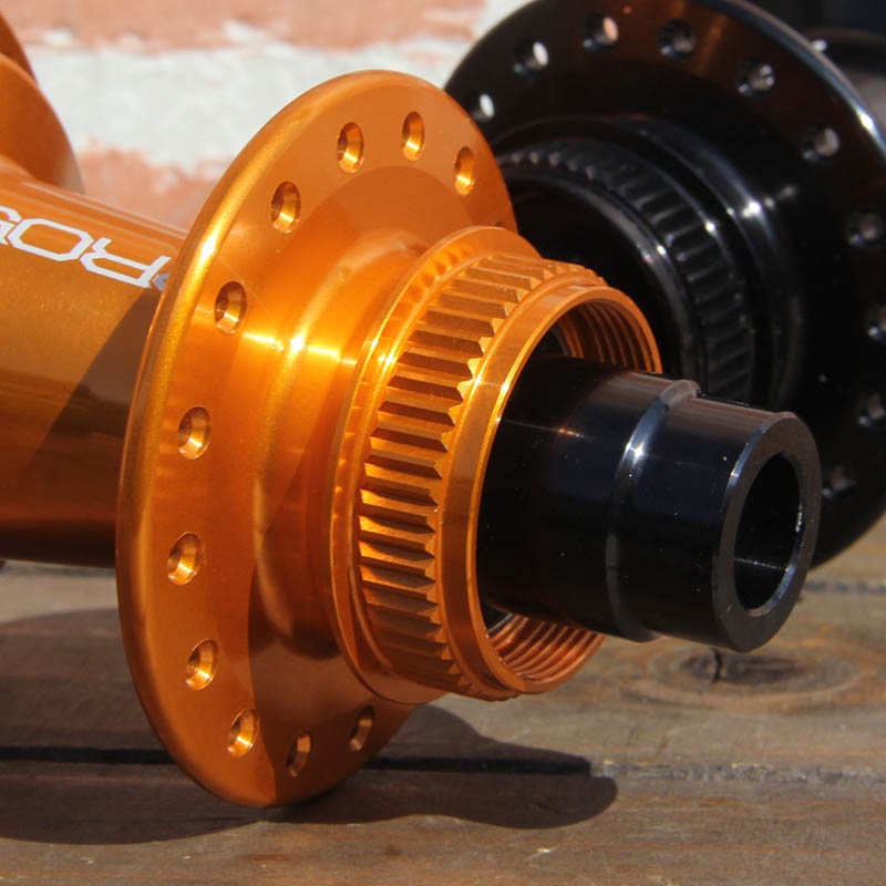 HOPE Pro5 Center Lock [24H] [Shimano HG Alu] | Japan Finds